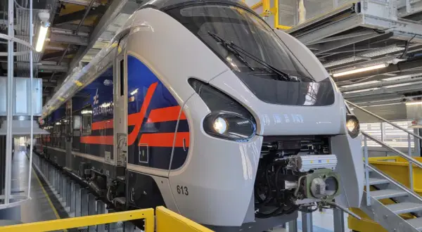 Le train "CDG Express" prêt à relier Paris à l'aéroport Charles de Gaulle.