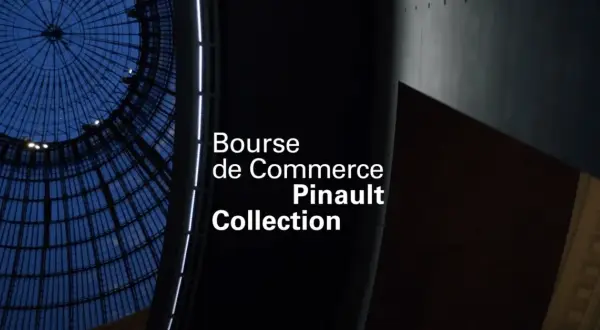 La Bourse de Commerce Pinault Collection, une coupole architecturale illuminée de nuit.