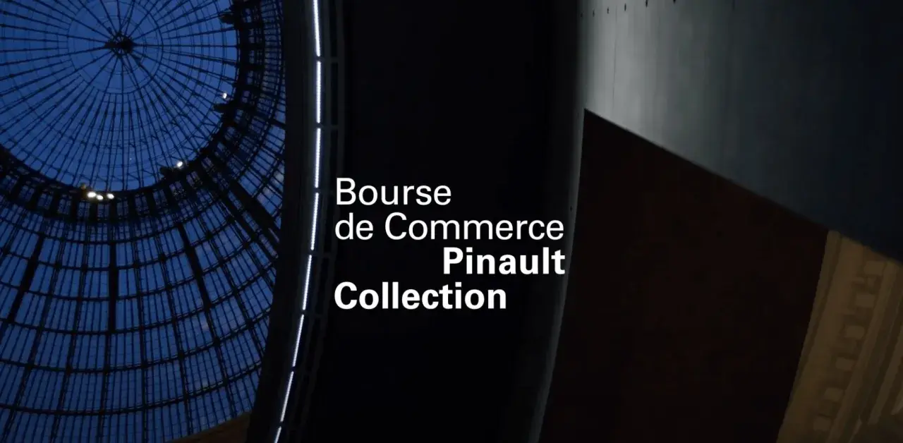 La Bourse de Commerce Pinault Collection, une coupole architecturale illuminée de nuit.