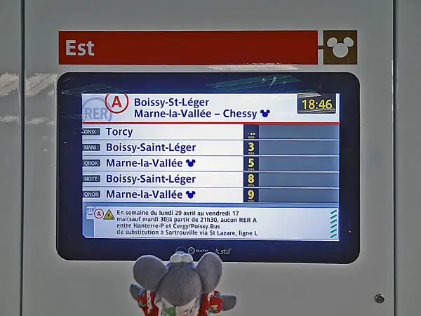Affichage RER A : Boissy-Saint-Léger, Marne-la-Vallée. Prochains départs dans 3, 5, 8, 9 min. Info trafic zone 1 et 2 Paris.